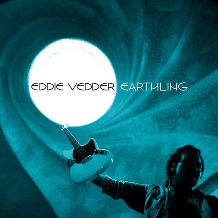 Ο Eddie Vedder μας φορτίζει συναισθηματικά με το Brother The Cloud