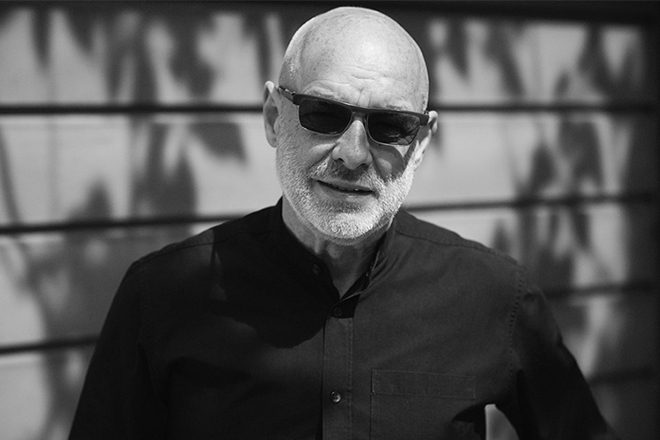 Το νέο ντοκιμαντέρ για τον Brian Eno θα περιέχει πρωτοποριακή τεχνολογία με πολλαπλά φινάλε αναλόγως από που το βλέπει ο θεατής