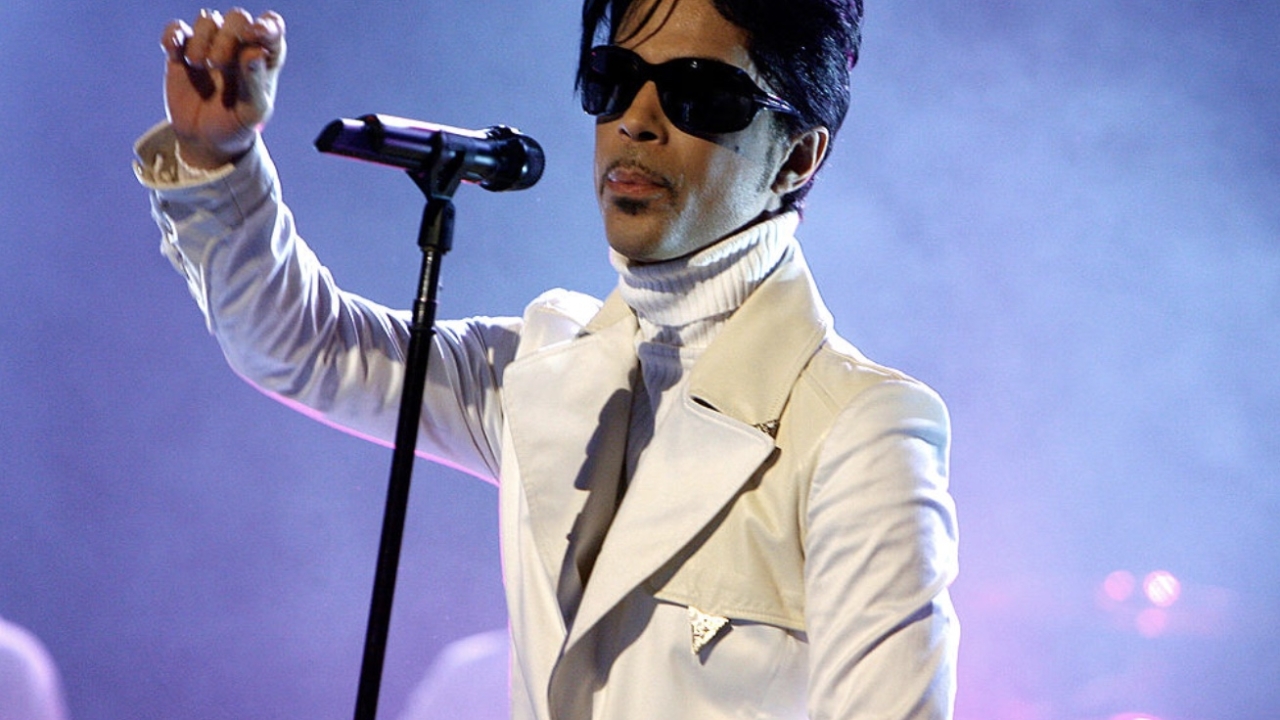 Το ακυκλοφόρητο άλμπουμ του Prince από το 1986 με τίτλο Camille θα βγει σε δίσκο