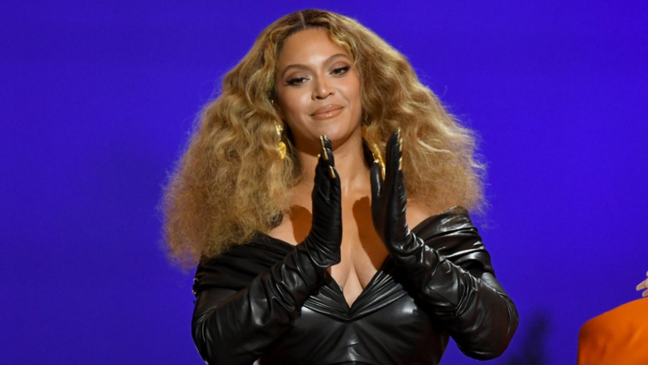 Το νέο δυναμικό single της Beyoncé έφτασε